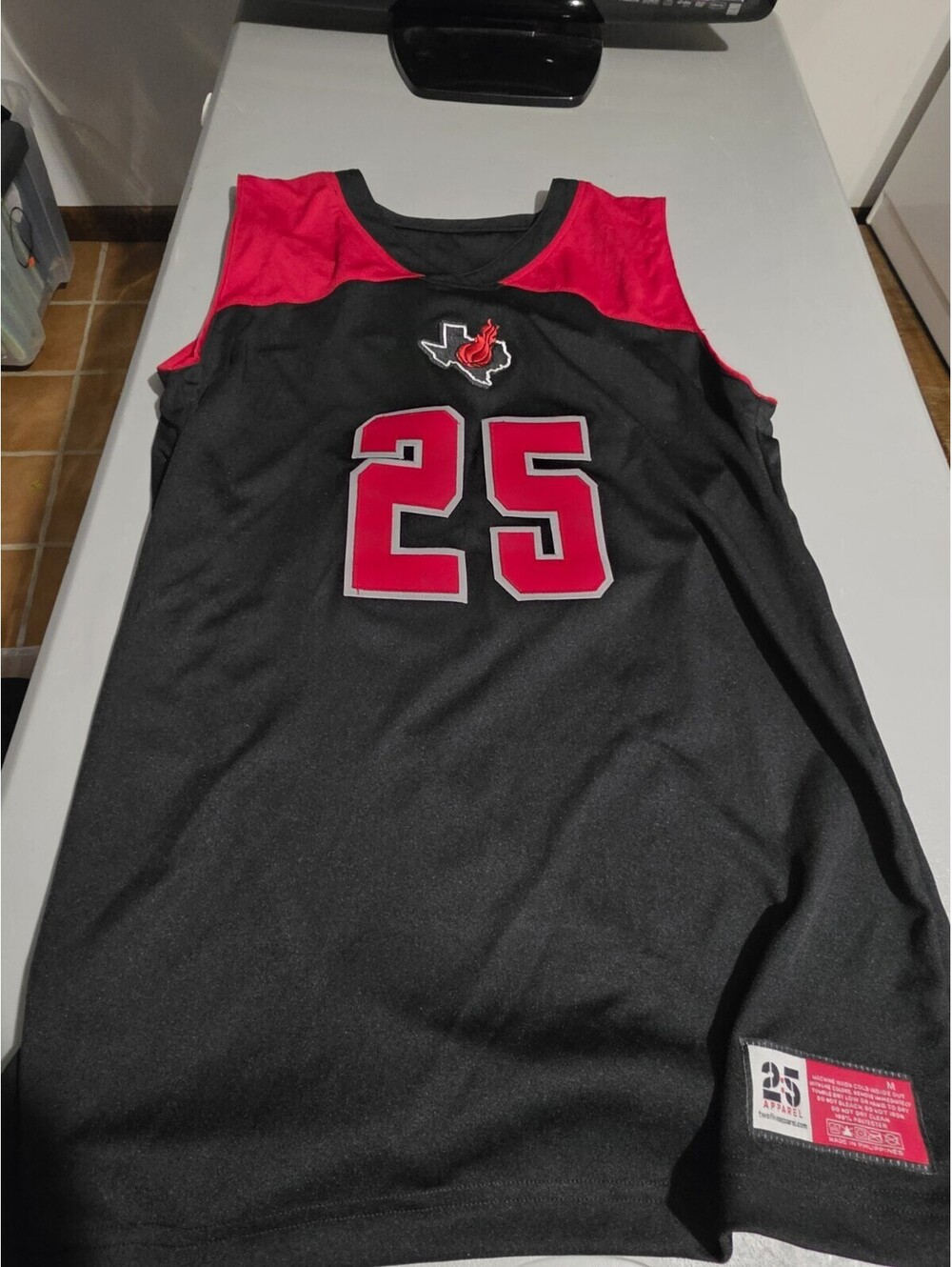 Wilson Texas 25 Basketball Jersey Men's Medium Tall Pro Fusion